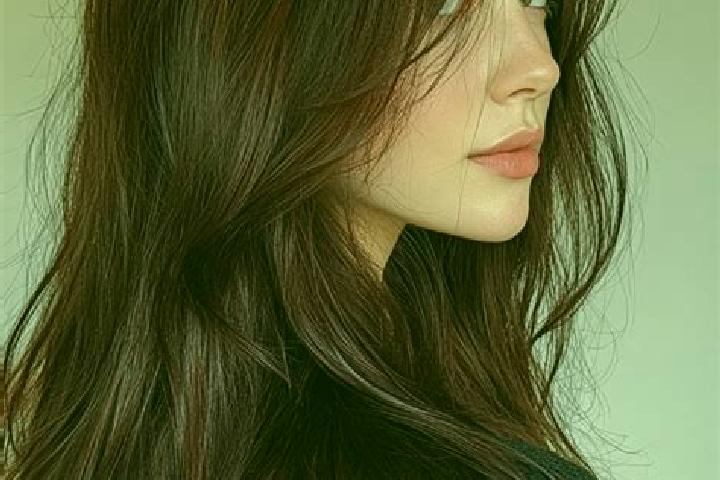 Clara, 37, a auburn brown-eyed mediterranean companion based in Nanyuan. Offering Prostate Massage, Erotic Massage, Massage. Available for incall and outcall...
