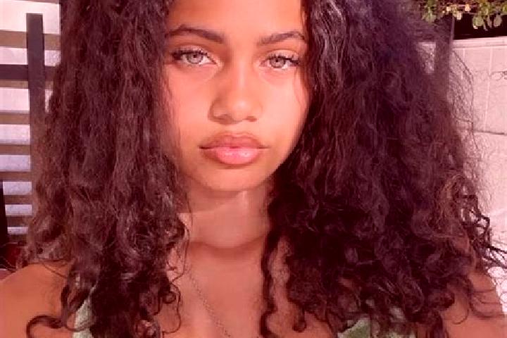 Clara, 37, a black green-eyed mixed companion based in Westmount. Offering Duos, Overnight, Dinner Date, Tantra, Girlfriend Experience. Available for incall ...