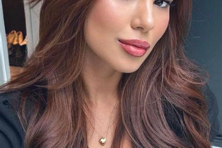 Clara, 37, a chestnut brown-eyed latina companion based in Ledenon. Offering Prostate Massage, OWO, Travel Companion. Available for incall and outcall, overn...