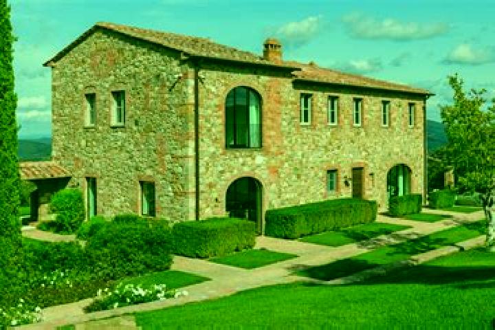 Clara, 37 — Escort in Cascine Maggio, Italy