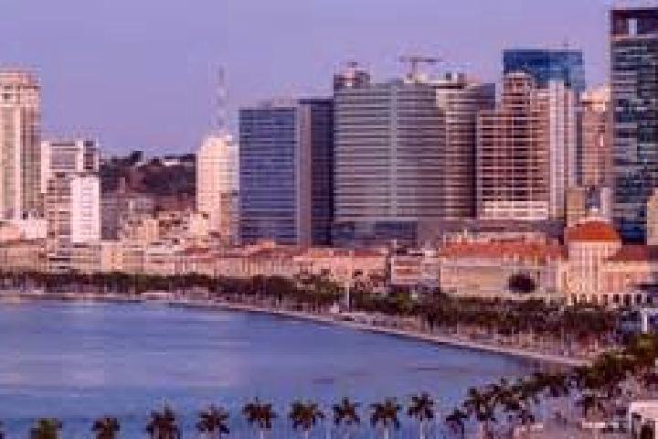 Clara, 37 — Escort in Lola, Angola