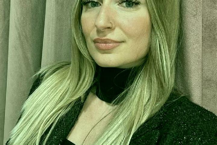 Clara, 37 — Escort in Souvret, Belgium
