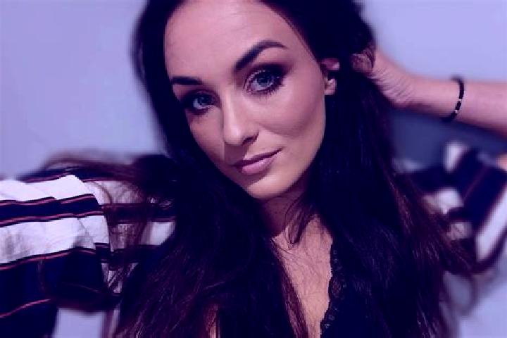Clara, 37 — Escort in Szymanowo, Poland