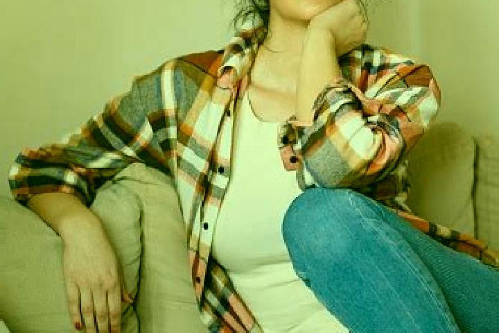 Clara, 38, a brunette blue-eyed middle eastern companion based in Marinopolis. Offering GFE, OWO, BDSM, Fetish, Roleplay. Available for incall and outcall, d...