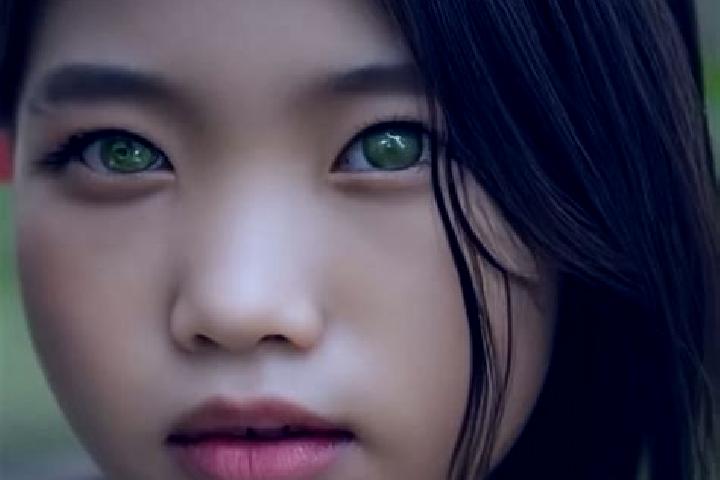 Clara, 38, a brunette green-eyed asian companion based in Toumounou. Offering Roleplay, Couples, Tantra. Available for incall and outcall, overnight bookings...