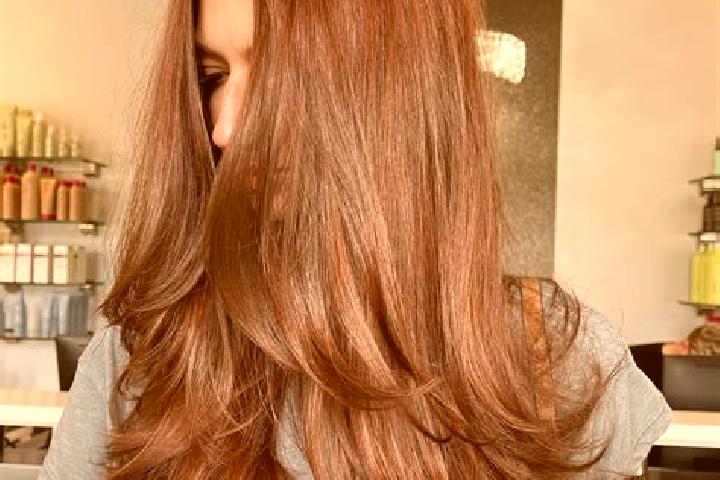 Clara, 38, a chestnut green-eyed middle eastern companion based in Vitali. Offering Tantra, Erotic Massage, Girlfriend Experience. Available for incall and o...