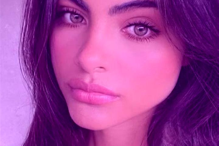 Clara, 38, a chestnut hazel-eyed indian companion based in Amaroo. Offering Striptease, BDSM, 69, Domination. Available for incall and outcall, overnight boo...