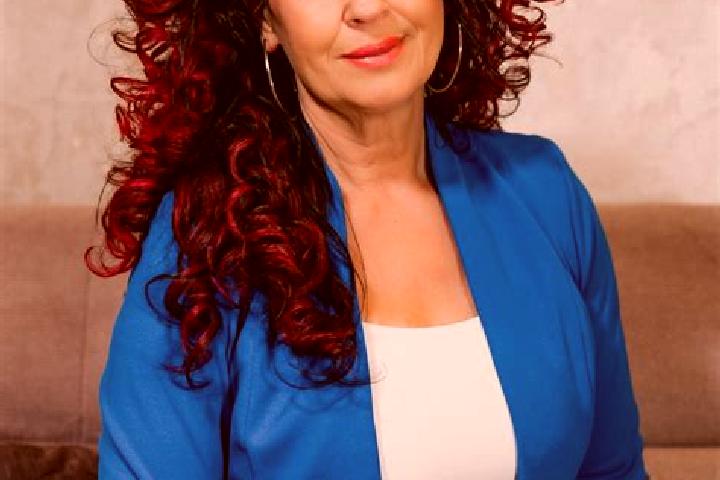 Clara, 38 — Escort in Balatonfenyves, Hungary
