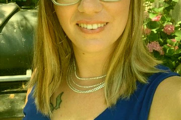 Clara, 38 — Escort in Elverta, United States