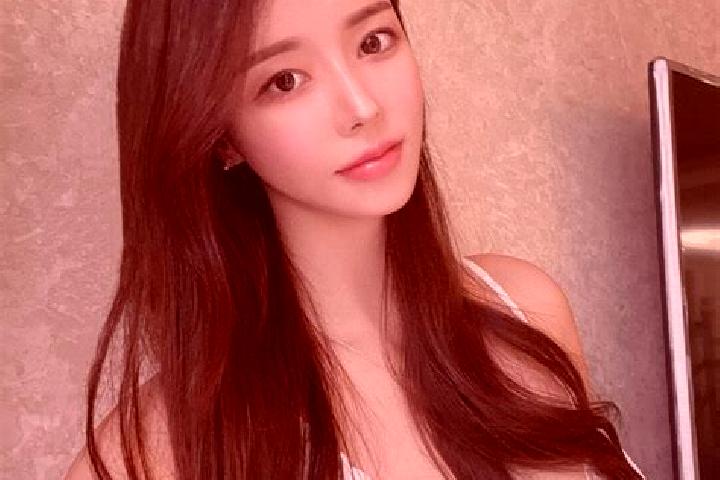 Clara, 38 — Escort in Pangjia, China
