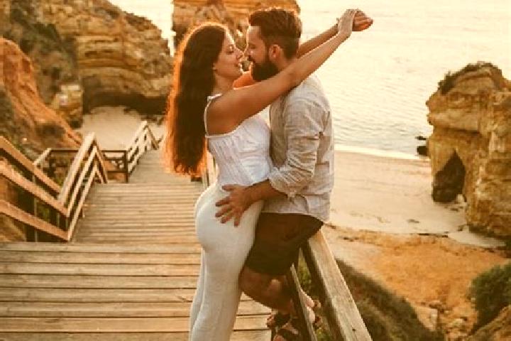 Clara, 38 — Escort in Shales, Albania