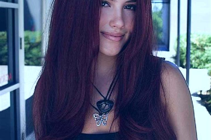 Clara, 39, a auburn dark-eyed mixed companion based in Edgefield. Offering Duos, Girlfriend Experience, GFE, Roleplay, Travel Companion. Available for incall...