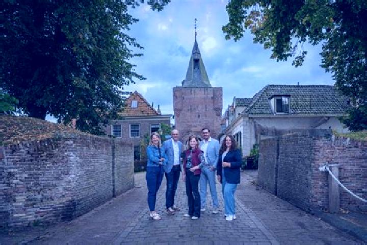 Clara, 39 — Escort in Andijk, Netherlands