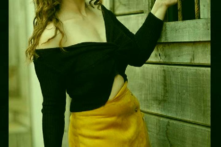 Clara, 39 — Escort in Bacheli, India