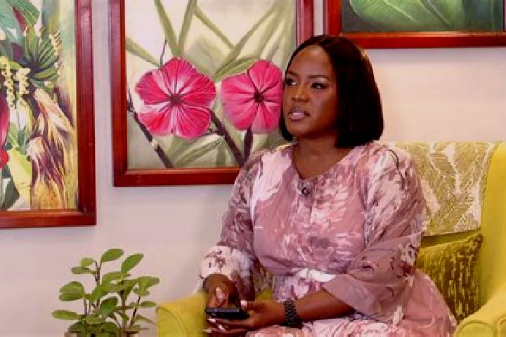 Clara, 39 — Escort in Mulondo, Angola