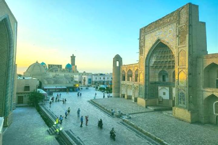 Clara, 39 — Escort in Yaypan, Uzbekistan