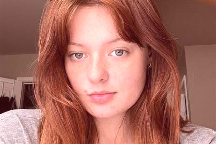 Eleanor, 20, a auburn grey-eyed caucasian companion based in Demirciler. Offering Fetish, Duos, GFE. Available for incall and outcall, overnight bookings ava...