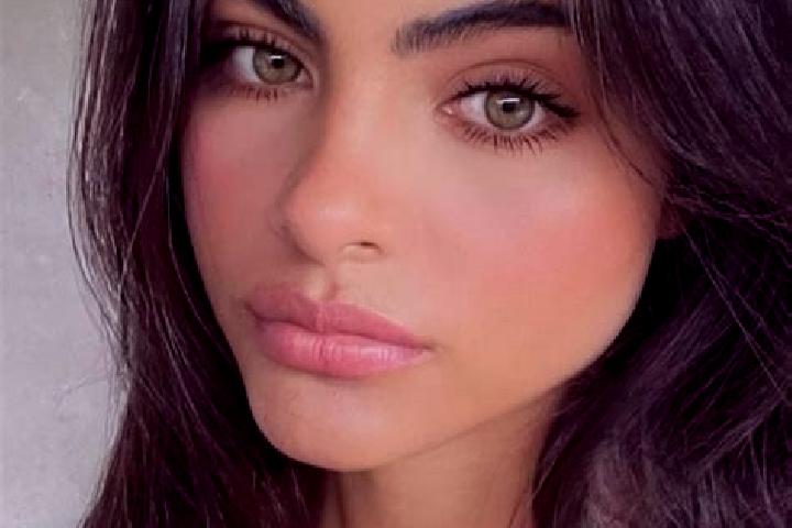 Eleanor, 20, a black hazel-eyed european companion based in Real del Oro. Offering Travel Companion, GFE, Party Girl, Girlfriend Experience, Duos. Available ...