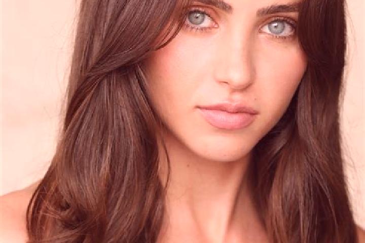 Eleanor, 20, a brunette blue-eyed asian companion based in Pitesti. Offering GFE, Striptease, OWO, Roleplay. Available for incall and outcall, overnight book...