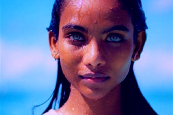 Eleanor, 20, a chestnut blue-eyed indian companion based in Louans. Offering Prostate Massage, Erotic Massage, 69. Available for incall and outcall, day and ...