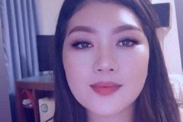 Eleanor, 20, a chestnut grey-eyed asian companion based in Sagure. Offering A-Level, Dinner Date, Fetish, Massage. Available for incall and outcall, day and ...