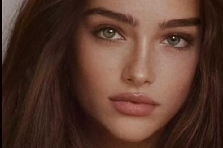 Eleanor, 20, a chestnut grey-eyed caucasian companion based in Tinubuan. Offering BDSM, Party Girl, Deep French Kissing, Roleplay. Available for incall and o...