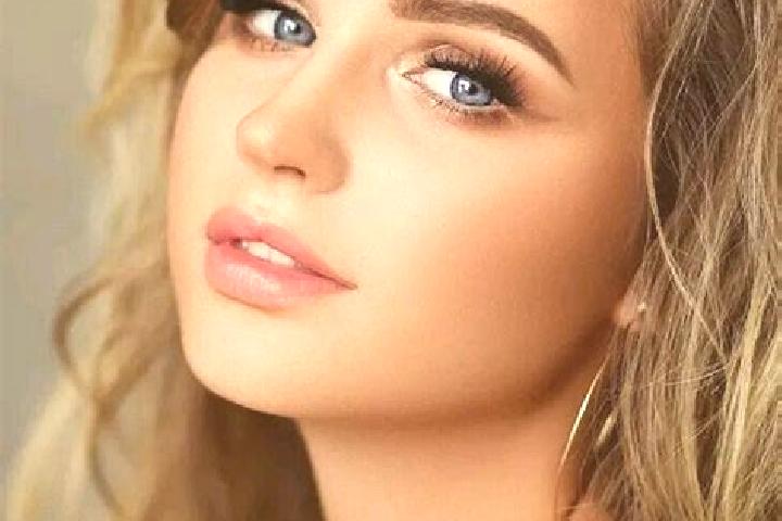 Eleanor, 20, a dark blonde blue-eyed european companion based in Vaiatu. Offering Couples, Deep French Kissing, Overnight. Available for incall and outcall, ...
