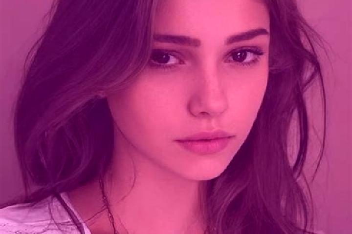 Eleanor, 20, a dark blonde grey-eyed slavic companion based in Rio Verde. Offering Striptease, Travel Companion, OWO. Available for incall and outcall, day a...
