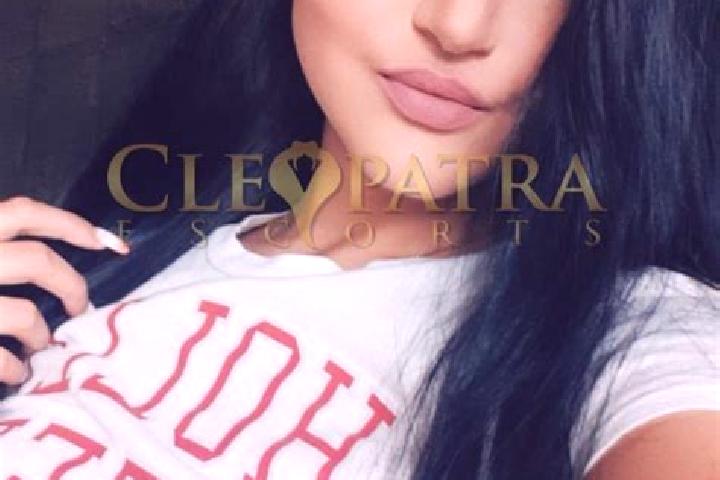 Eleanor, 20, a red grey-eyed european companion based in El Venado. Offering Overnight, Tantra, Domination. Available for incall and outcall, overnight booki...