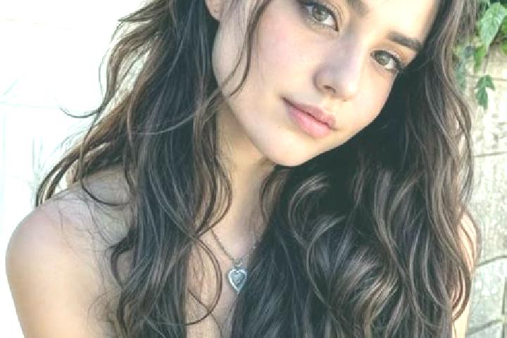 Eleanor, 20, a red hazel-eyed caucasian companion based in Azzano San Paolo. Offering Deep French Kissing, Fetish, Travel Companion. Available for incall and...