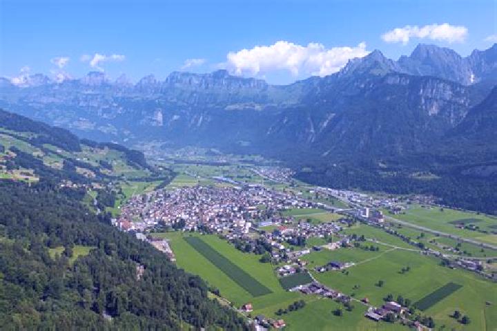 Eleanor, 20 — Escort in Flums, Switzerland