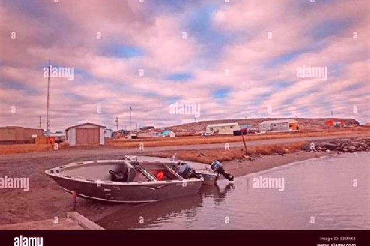 Eleanor, 20 — Escort in Kugluktuk, Canada
