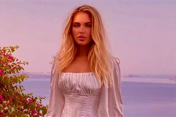 Eleanor, 20 — Escort in Vasyliv, Ukraine