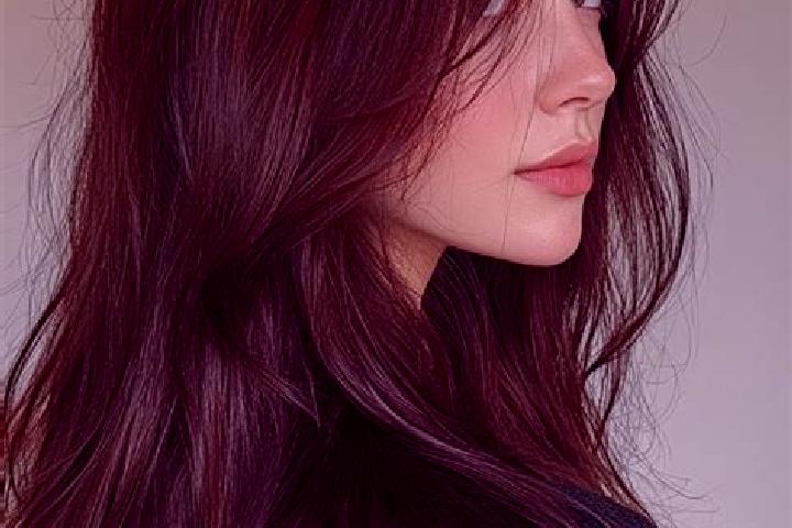 Eleanor, 21, a auburn brown-eyed mediterranean companion based in Thi Tran GJong GJang. Offering Striptease, Party Girl, Massage, A-Level. Available for inca...