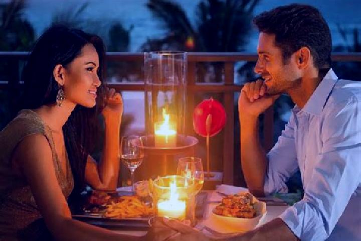 Eleanor, 21, a black grey-eyed caucasian companion based in Yangjialusanqiu. Offering Couples, Dinner Date, Overnight, Domination, Massage. Available for inc...
