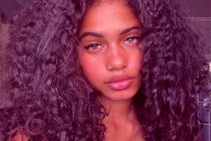 Eleanor, 21, a black grey-eyed ebony companion based in Ailoche. Offering A-Level, Domination, Fetish, Duos, Tantra. Available for incall and outcall, day an...
