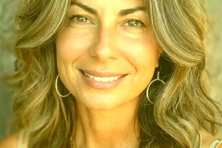 Eleanor, 21, a brunette grey-eyed latina companion based in Aygepat. Offering Tantra, GFE, BDSM, Erotic Massage. Available for incall and outcall, overnight ...