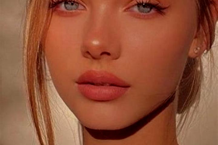 Eleanor, 21, a dark blonde blue-eyed caucasian companion based in Santa Maria Tecuanulco. Offering 69, CIM, OWO, Domination. Available for incall and outcall...
