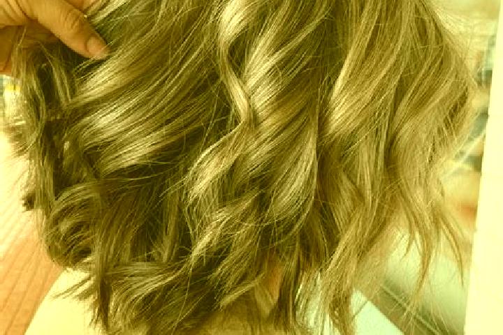 Eleanor, 21, a dark blonde grey-eyed middle eastern companion based in Dushk. Offering Roleplay, Travel Companion, Duos. Available for incall and outcall, da...
