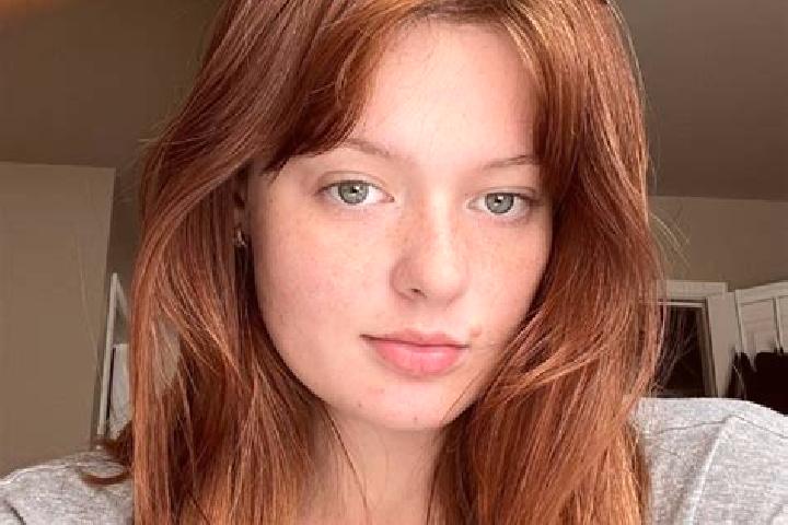 Eleanor, 21, a red blue-eyed asian companion based in Bad Waltersdorf. Offering Couples, CIM. Available for incall and outcall, day and evening dates.