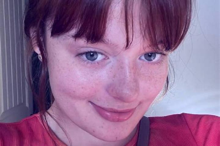 Eleanor, 21, a red dark-eyed caribbean companion based in Rock Port. Offering Fetish, Couples, GFE, Massage. Available for incall and outcall, day and evenin...