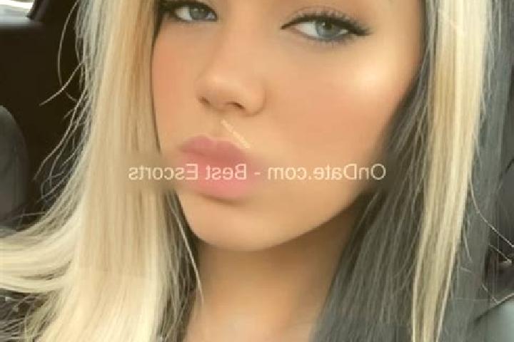 Eleanor, 21 — Escort in Beaverton, United States