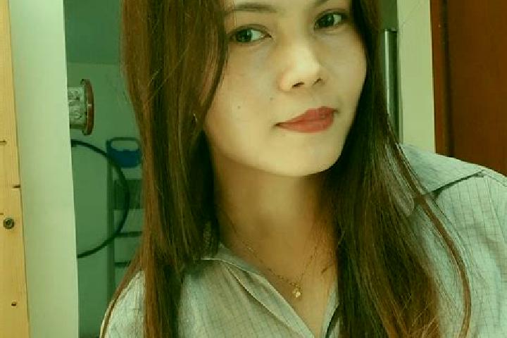 Eleanor, 21 — Escort in Calolbon, Philippines