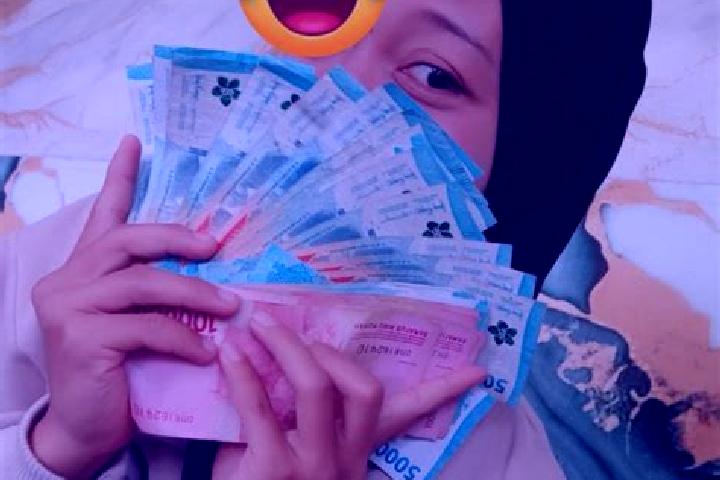 Eleanor, 21 — Escort in Pangrumasan, Indonesia
