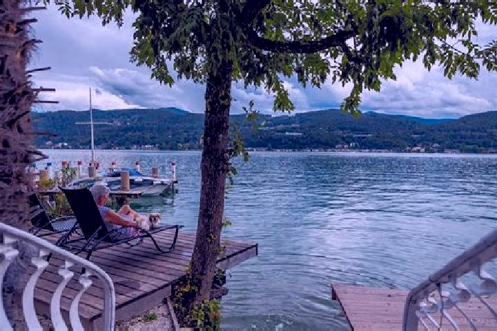 Eleanor, 21 — Escort in Schiefling am See, Austria