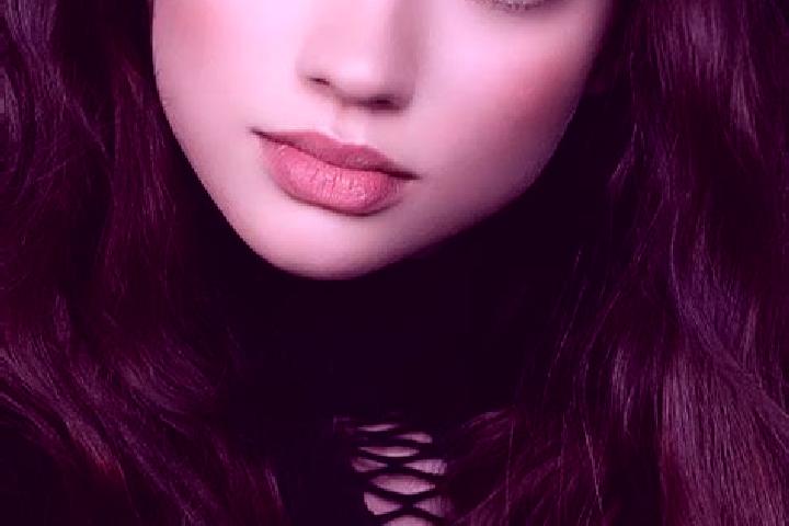 Eleanor, 22, a brunette dark-eyed mixed companion based in Kizkalesi. Offering Overnight, Deep French Kissing, Girlfriend Experience, Prostate Massage. Avail...