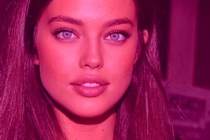 Eleanor, 22, a chestnut green-eyed mediterranean companion based in Lake Forest Park. Offering Massage, Fetish, BDSM, GFE. Available for incall and outcall, ...
