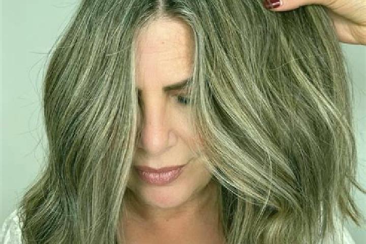 Eleanor, 22, a dark blonde grey-eyed caucasian companion based in Pahoufla. Offering Girlfriend Experience, Roleplay, CIM, Striptease. Available for incall a...