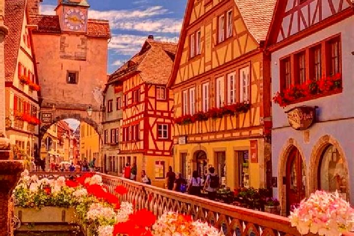 Eleanor, 22 — Escort in Frankenheim, Germany