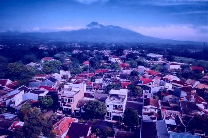 Eleanor, 22 — Escort in Leuwiliang, Indonesia